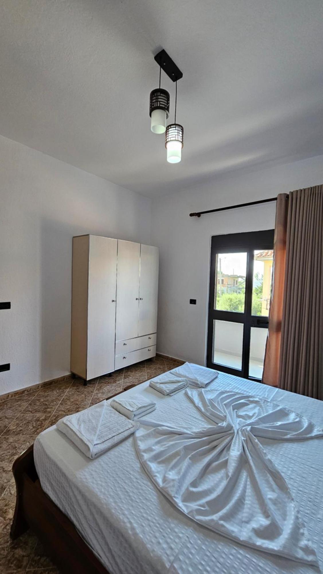 Fani'S Apartment Дуррес Екстер'єр фото